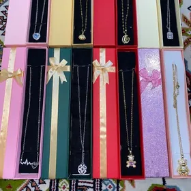 bižuteriya aksesuar