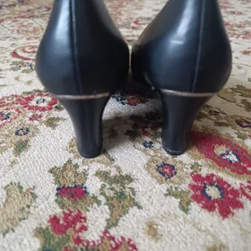 туфли черные новые