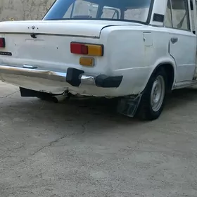 Lada 2104 1980