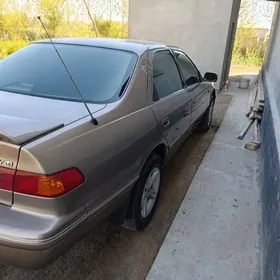 Toyota Camry 1998