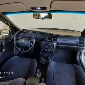 Opel Vectra 1998