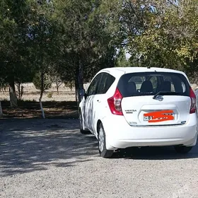Nissan Versa Note 2014