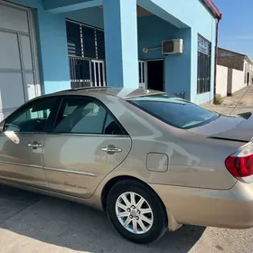 Toyota Camry 2003