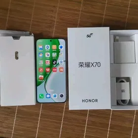 Honor X70