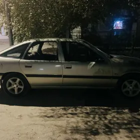 Opel Vectra 1990