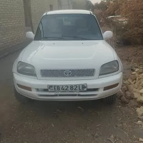 Toyota RAV4 1997