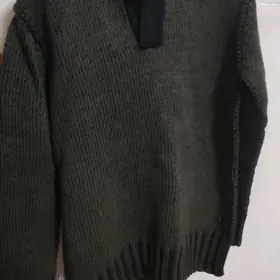 свитер шерстяной