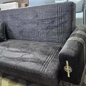 AMATLY DIWAN ДИВАН