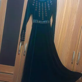 Платье велюр