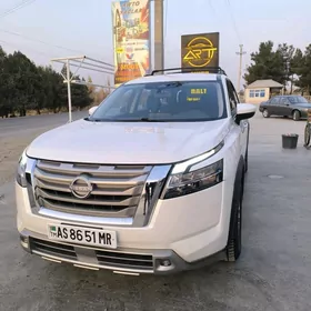 Nissan Pathfinder 2022