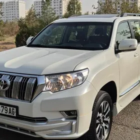 Toyota Land Cruiser Prado 2024