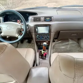 Toyota Camry 2000