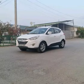 Hyundai Tucson 2011