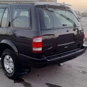 Nissan Pathfinder 1997