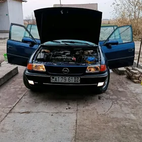 Opel Astra 1996