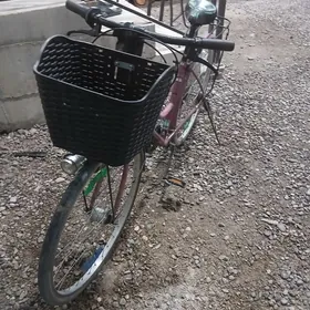 Welosiped we kuhonny garnitur