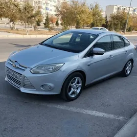 Ford Focus 2011