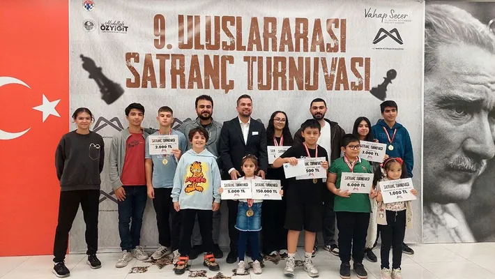 Grossmeýster Meýlis Annaberdiýew Türkiýede halkara küşt ýaryşynda ýeňiji boldy