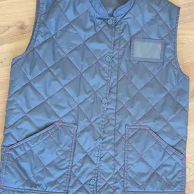 безрукавка стеганая