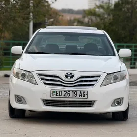 Toyota Camry 2010