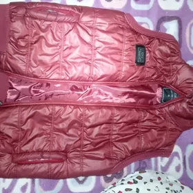 безрукавка бордовая