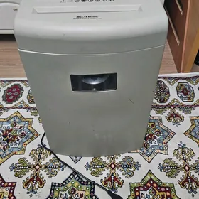 Max. 15 Sheets  шредер,sreder