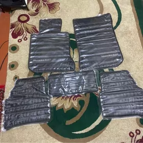 Мерседес коврик w204