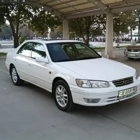 Toyota Camry 1998