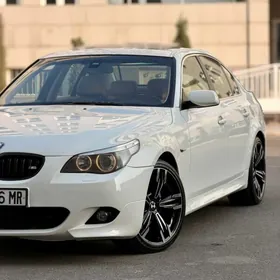 BMW E60 2005