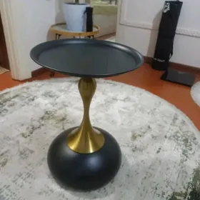 kofeyny stolкофейный столик