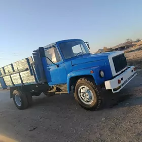 Gaz 53 1990
