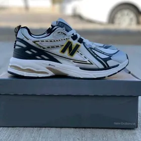 NEW BALANCE 1906R