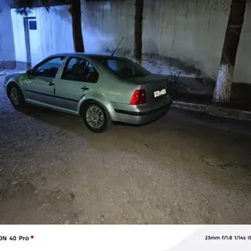 Volkswagen Bora 2003