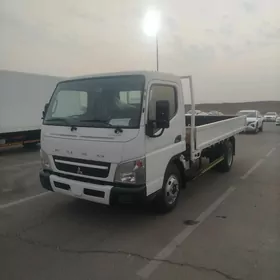 Mitsubishi Canter 2025