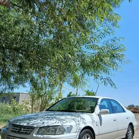 Toyota Camry 2000
