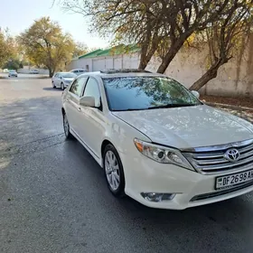 Toyota Avalon 2011