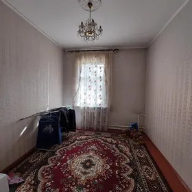 3 komnat beýik potolok