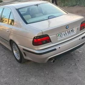 BMW 528 2000