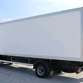 Mitsubishi Fuso 2025