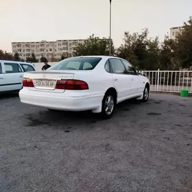 Toyota Avalon 1999