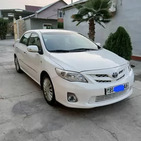 Toyota Corolla 2011