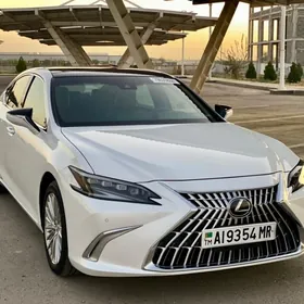 Lexus ES 350 2023