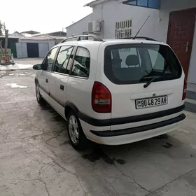 Opel Zafira 2001