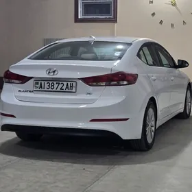 Hyundai Elantra 2017