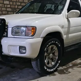 Nissan Pathfinder 2002