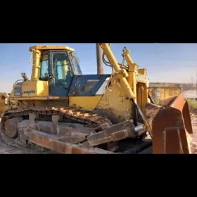 Komatsu D155AX-8 2006