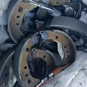 Karolla 2010 yz kalotga