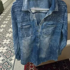 жинсовая рубашка