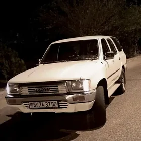 Toyota 4Runner 1990
