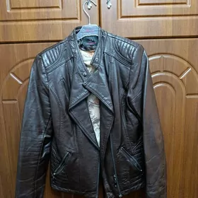 Куртки/ пиджаки